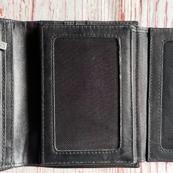 NIB Carpisa Torfino Go Wallet in Black Leather